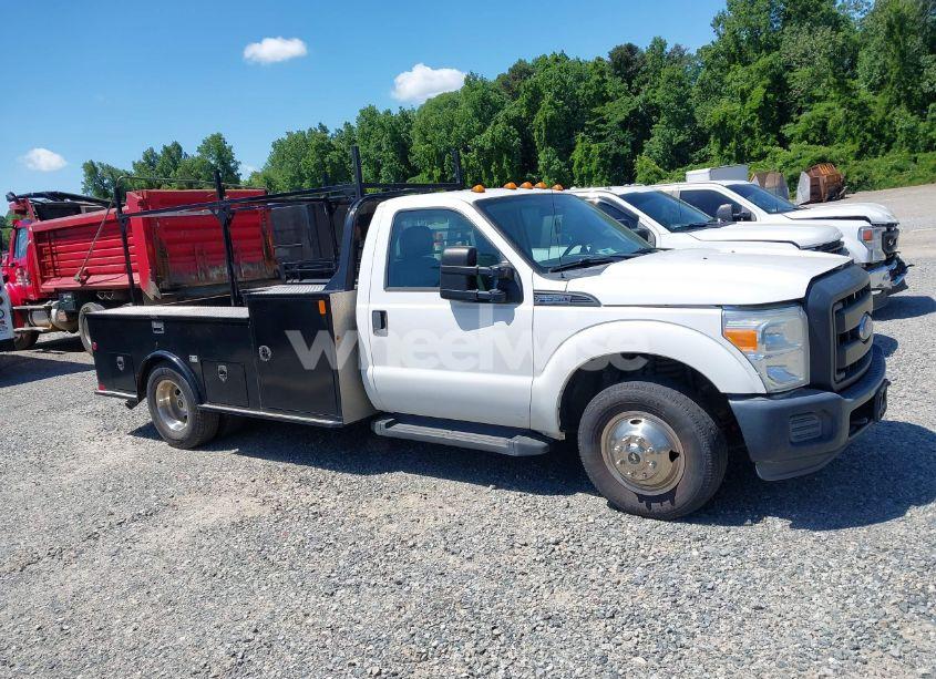 Photo 12 of 2016 Ford F-350 CHASSIS XL (VIN 1FDRF3G65GEC58234)
