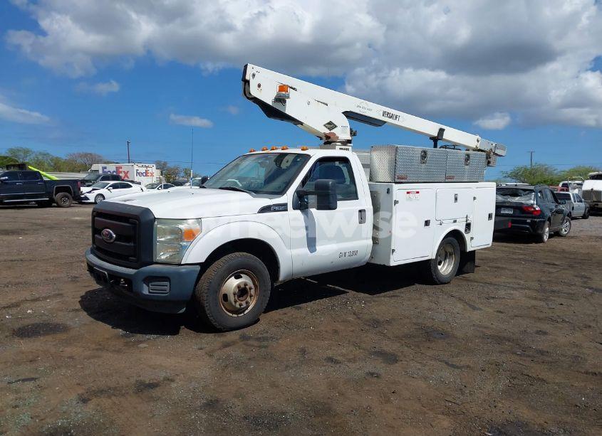 Photo 11 of 2011 Ford F-350 CHASSIS XL (VIN 1FDRF3G67BEA91528)