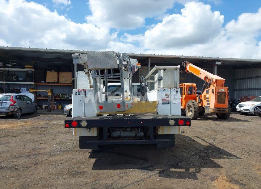 Photo 15 of 2011 Ford F-350 CHASSIS XL (VIN 1FDRF3G67BEA91528)