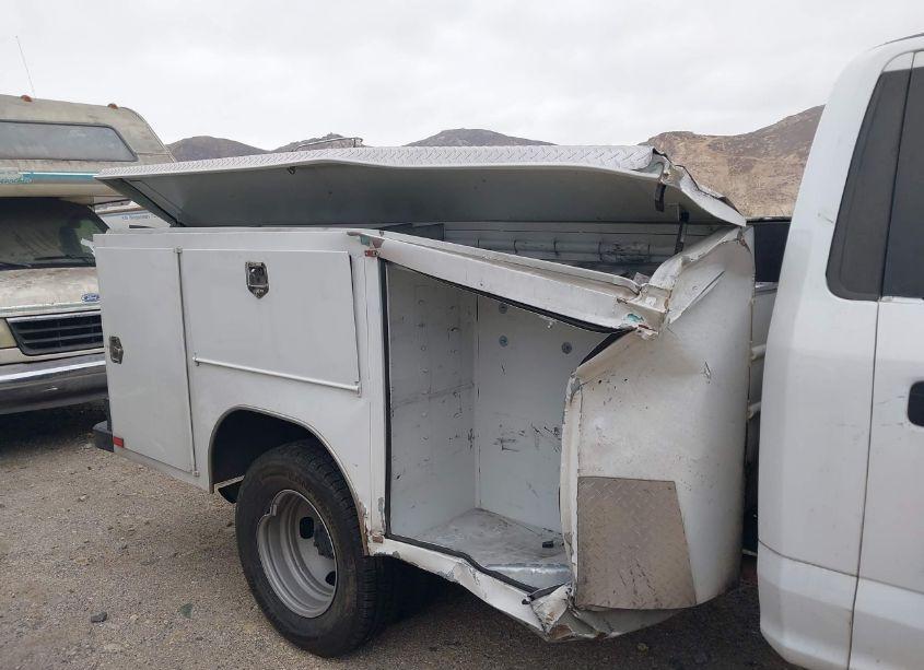 Photo 14 of 2021 Ford F-350 CHASSIS XL (VIN 1FDRF3GN0MED80289)