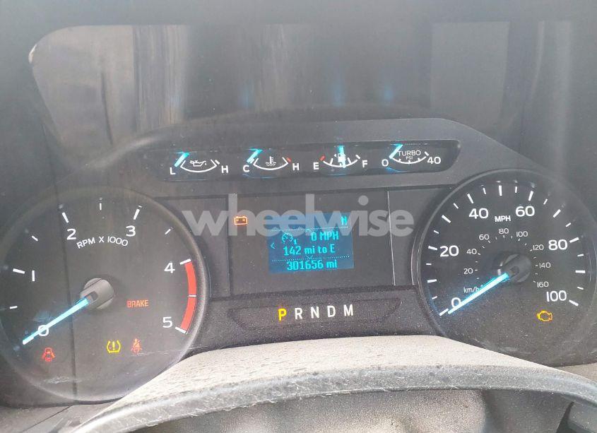 Photo 5 of 2021 Ford F-350 CHASSIS XL (VIN 1FDRF3GT6MEC93298)