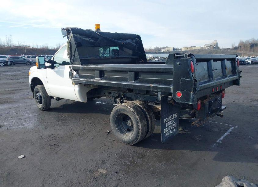 Photo 3 of 2014 Ford F-350 CHASSIS XL (VIN 1FDRF3H60EEA11361)