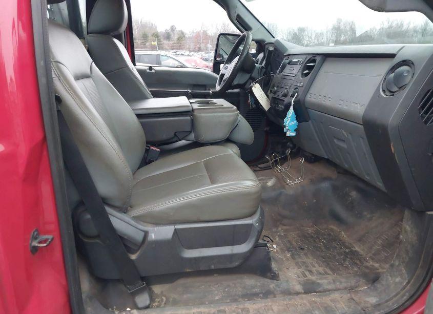 Photo 6 of 2012 Ford F-350 CHASSIS XL (VIN 1FDRF3H61CEC16202)