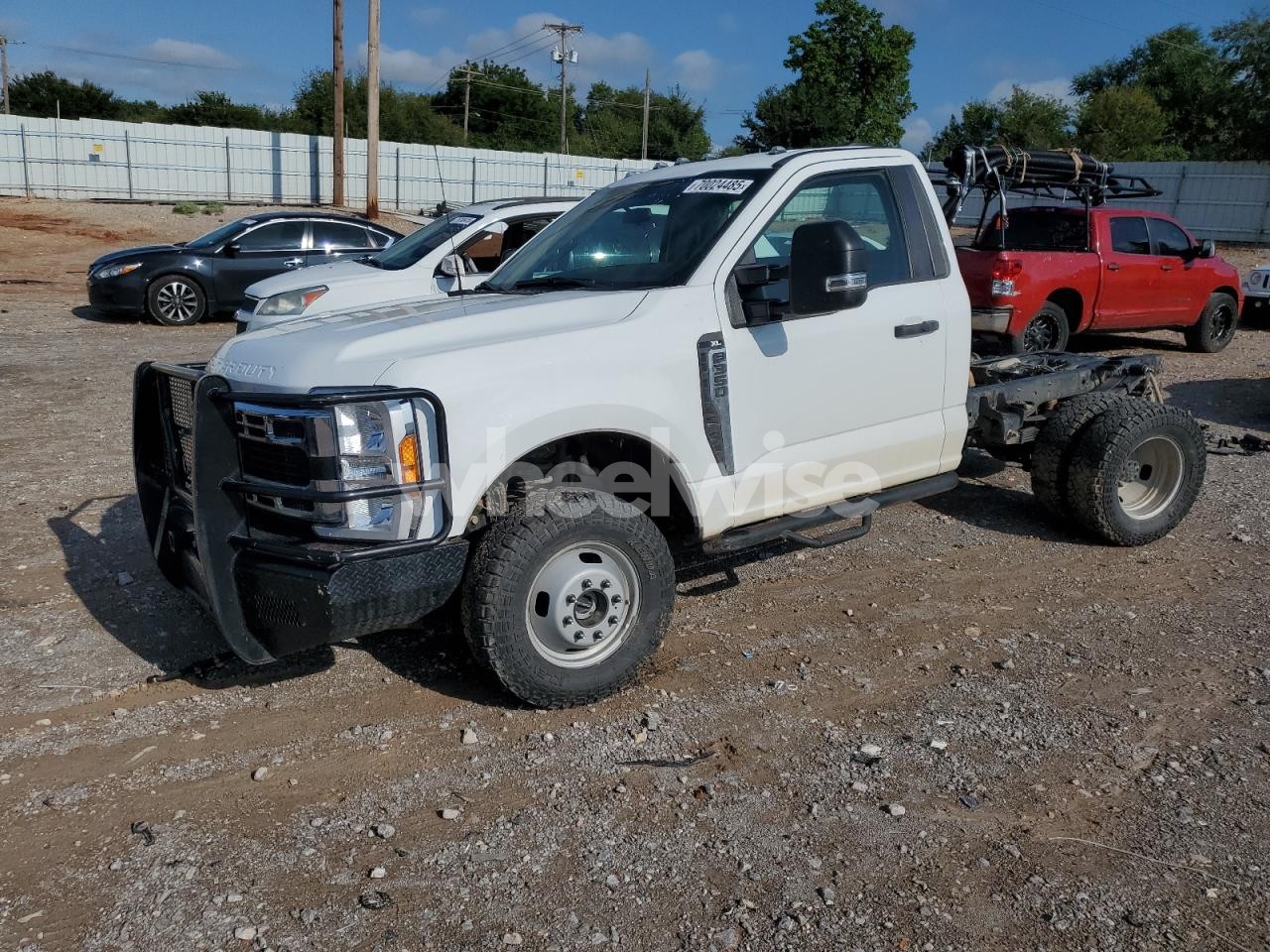 2023 FORD F350 SUPER DUTY (VIN 1FDRF3HN7PDA17884) main photo