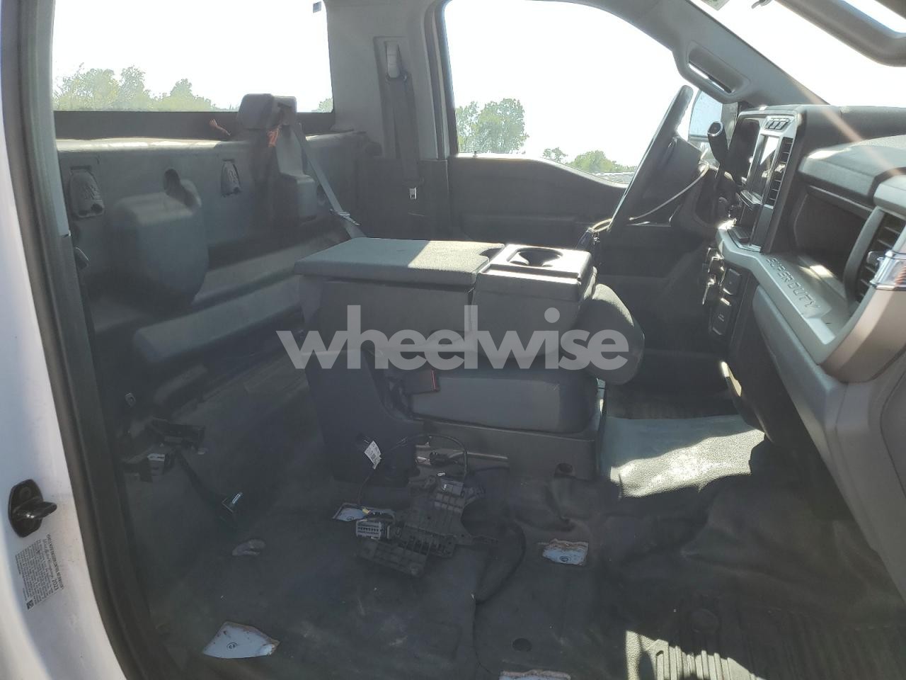 Photo 10 of 2023 FORD F350 SUPER DUTY (VIN 1FDRF3HN7PDA17884)