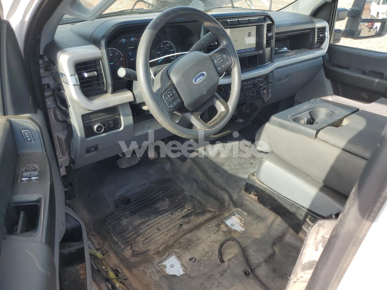 Photo 8 of 2023 FORD F350 SUPER DUTY (VIN 1FDRF3HN7PDA17884)