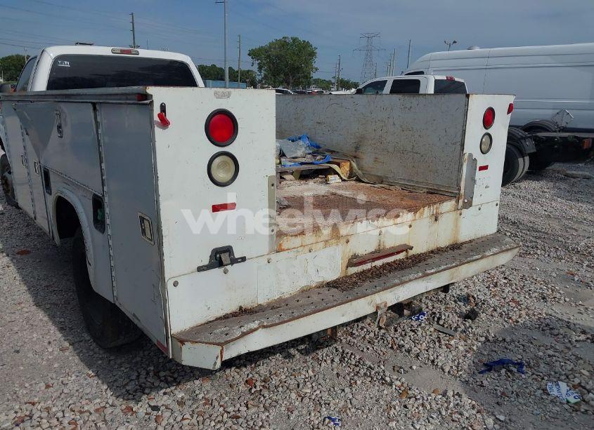 Photo 18 of 2014 Ford F-350 CHASSIS XL (VIN 1FDRF3HT3EEB32391)