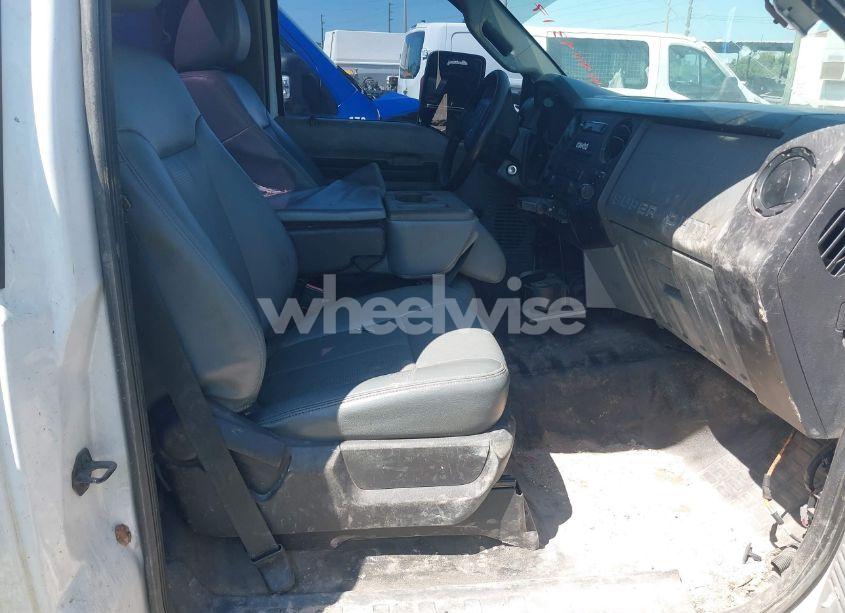 Photo 7 of 2014 Ford F-350 CHASSIS XL (VIN 1FDRF3HT3EEB32391)