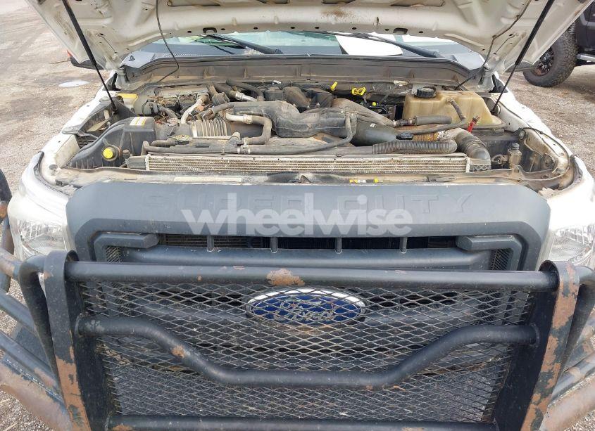 Photo 10 of 2012 Ford F-350 CHASSIS XL (VIN 1FDRF3HTXCEC45445)