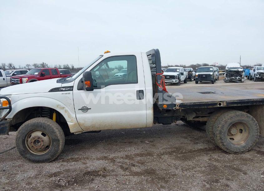 Photo 15 of 2012 Ford F-350 CHASSIS XL (VIN 1FDRF3HTXCEC45445)
