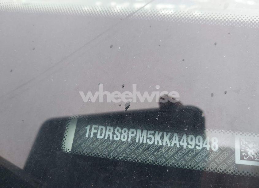 Photo 8 of 2019 Ford Transit-350 CUTAWAY (VIN 1FDRS8PM5KKA49948)