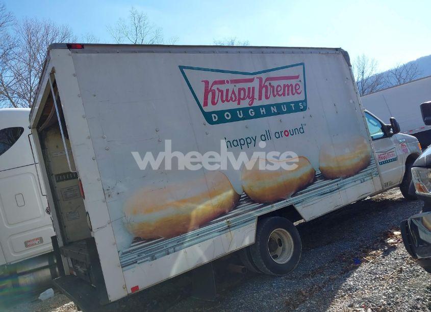 Photo 4 of 2007 Ford E-350 CUTAWAY (VIN 1FDSE35L27DA09571)