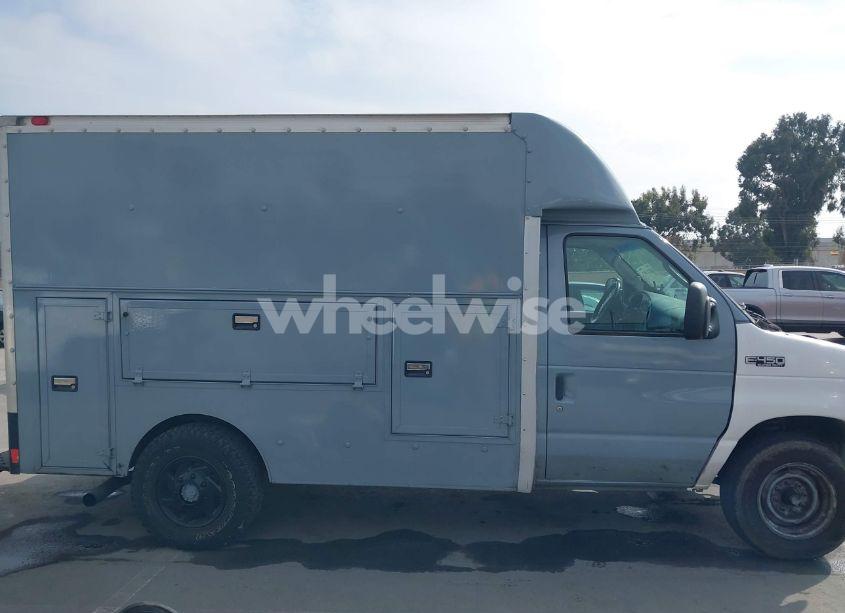 Photo 14 of 2005 Ford E-350 CUTAWAY STANDARD (VIN 1FDSE35PX5HA05891)