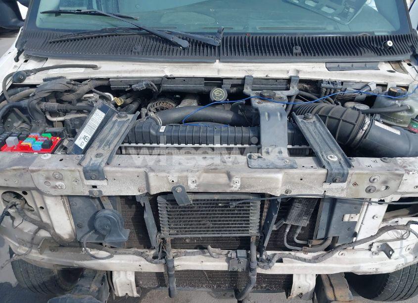 Photo 9 of 2005 Ford E-350 CUTAWAY STANDARD (VIN 1FDSE35PX5HA05891)