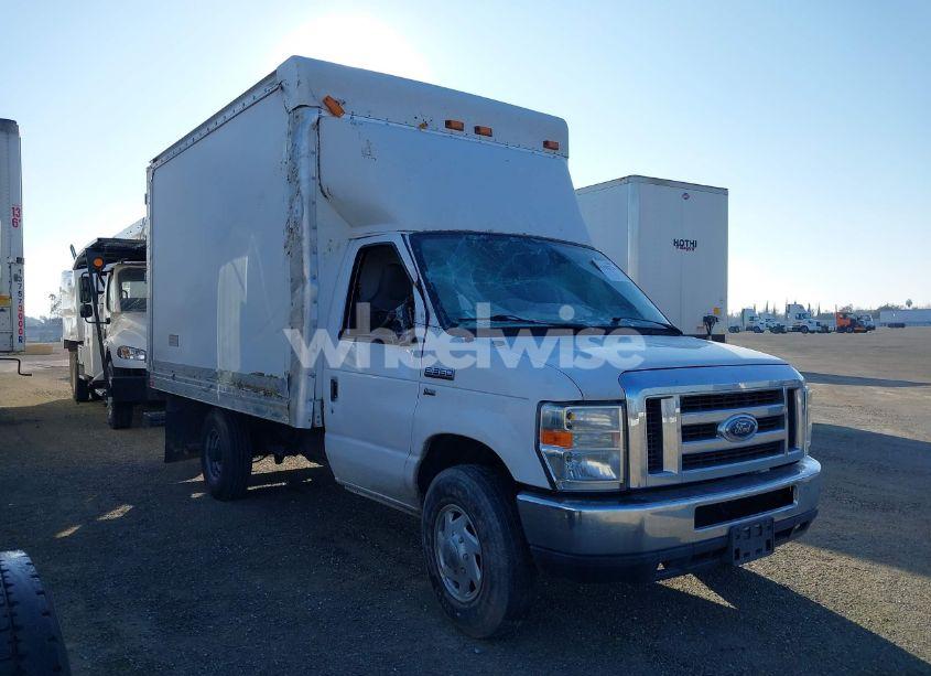2011 Ford E-350 CUTAWAY (VIN 1FDSE3FL7BDA91353) main photo