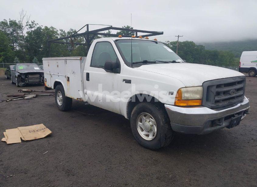 1999 Ford F-350 LARIAT/XL/XLT (VIN 1FDSF34L4XEC47642) main photo