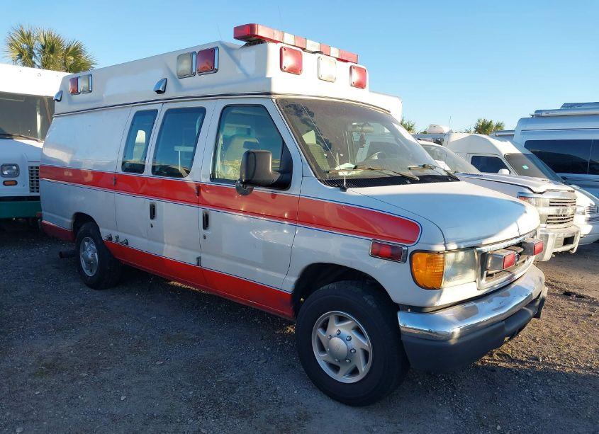 2003 Ford E-350 SUPER DUTY RECREATIONAL (VIN 1FDSS34F03HB36858) main photo