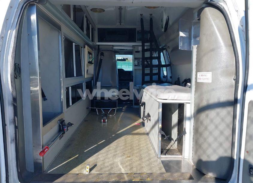 Photo 8 of 2009 Ford E-350 SUPER DUTY COMMERCIAL (VIN 1FDSS34P09DA67288)