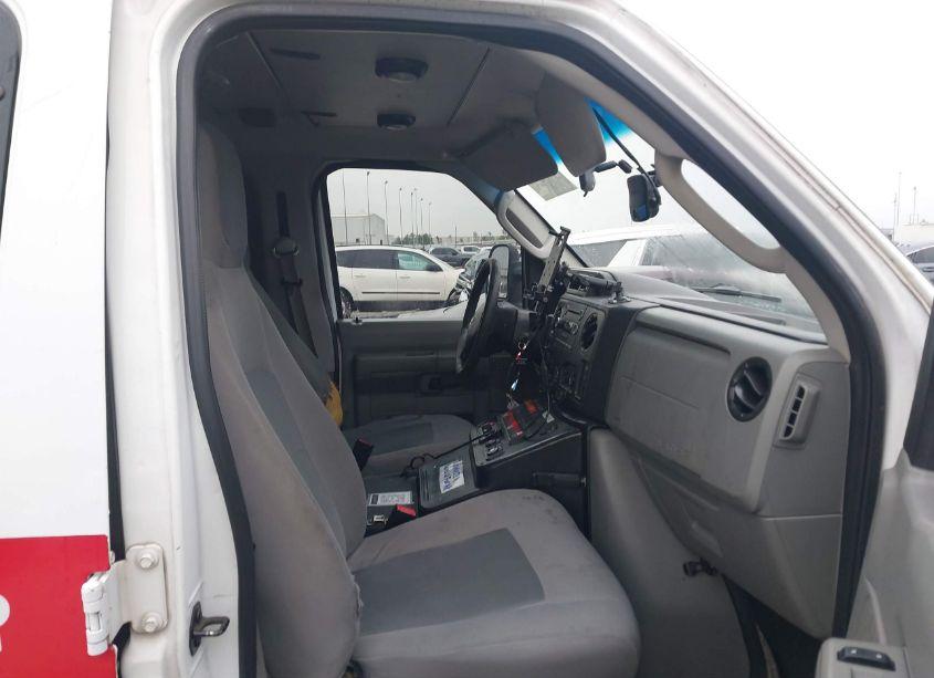 Photo 5 of 2014 Ford E-350 SUPER DUTY COMMERCIAL (VIN 1FDSS3EL7EDB15018)