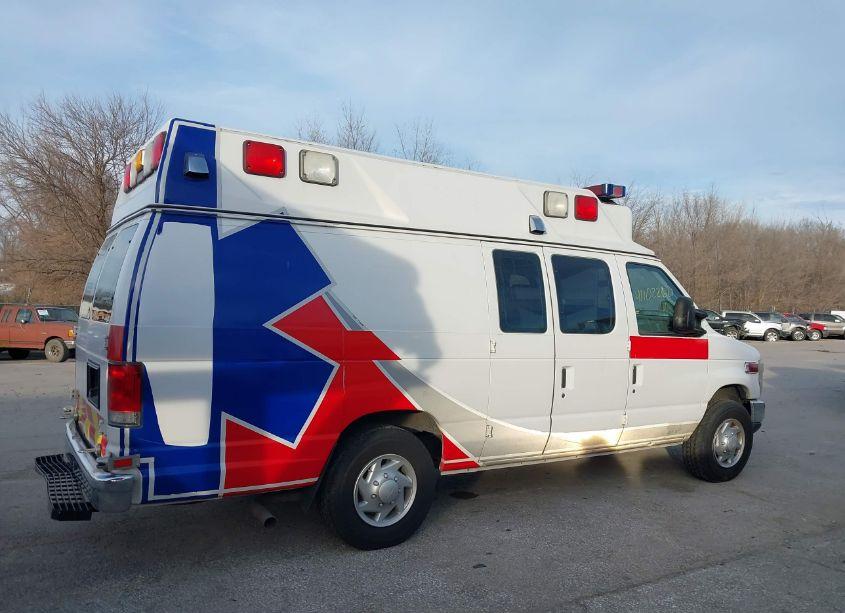 Photo 13 of 2010 Ford E-350 SUPER DUTY COMMERCIAL (VIN 1FDSS3ES5ADA75667)