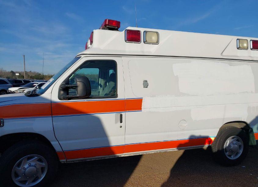 Photo 14 of 2011 Ford E-350 SUPER DUTY COMMERCIAL (VIN 1FDSS3ES6BDA21330)