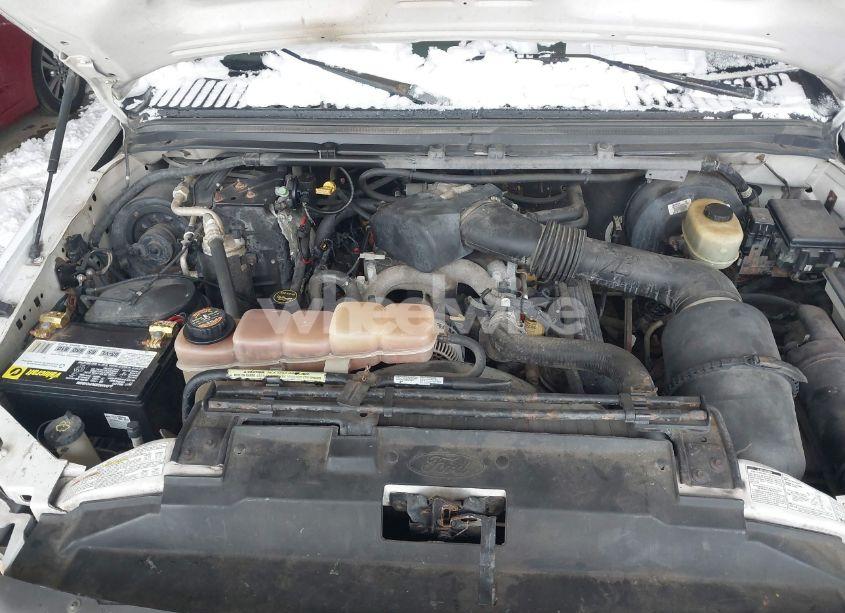 Photo 10 of 2000 Ford F-350 LARIAT/XL/XLT (VIN 1FDSX34S6YEB45278)