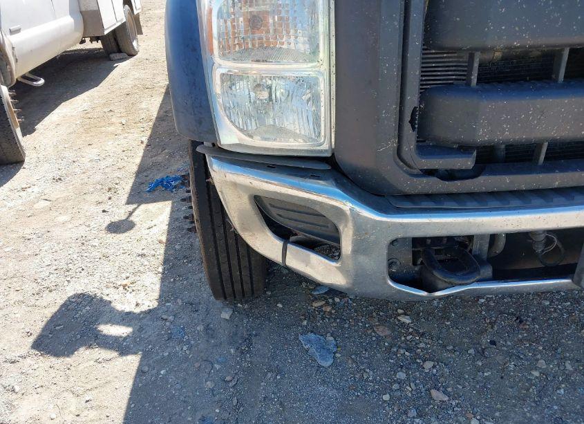 Photo 13 of 2015 Ford F-450 CHASSIS XL (VIN 1FDTF4HT8FEA21543)