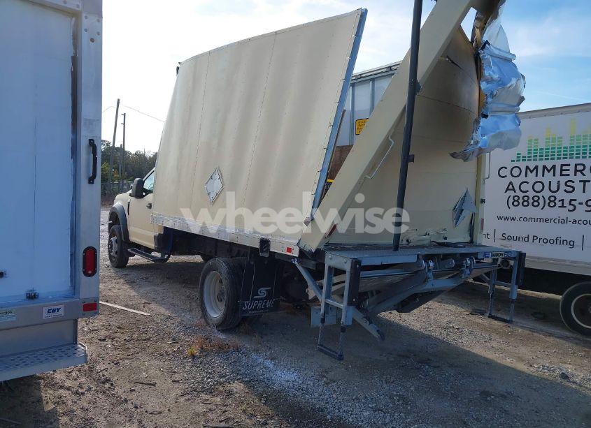 Photo 3 of 2020 Ford F-450 CHASSIS XL (VIN 1FDUF4GN2LED62424)