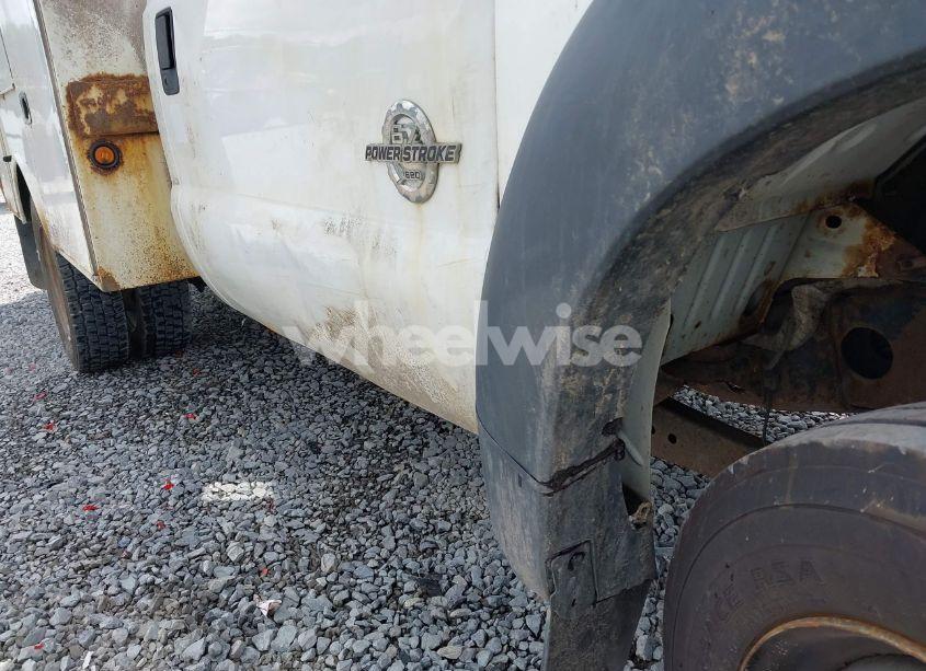 Photo 11 of 2011 Ford F-450 CHASSIS XL (VIN 1FDUF4GT3BEA16301)