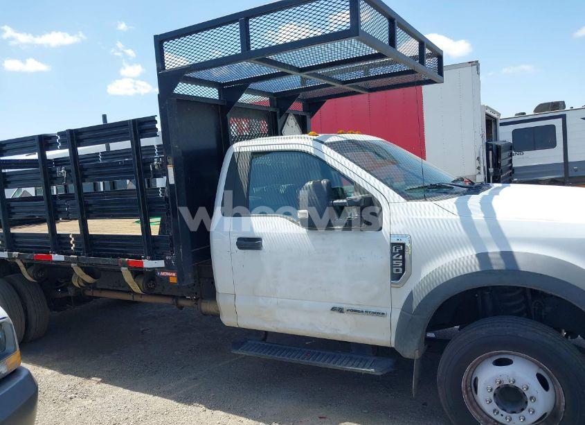 Photo 12 of 2018 Ford F-450 CHASSIS XL (VIN 1FDUF4GT4JDA01973)