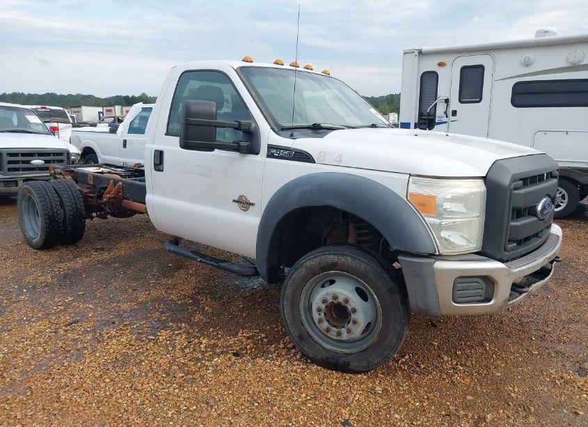 2014 Ford F-450 CHASSIS XL (VIN 1FDUF4GT5EEB18249) main photo