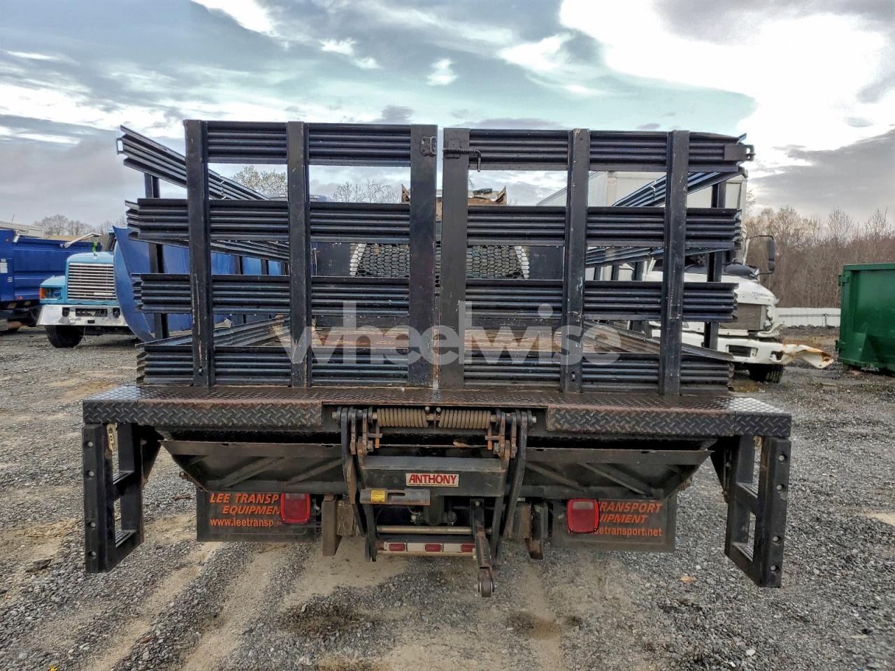 Photo 6 of 2018 FORD F450 SUPER DUTY FLATBED TRUCK (VIN 1FDUF4GY4JED03625)