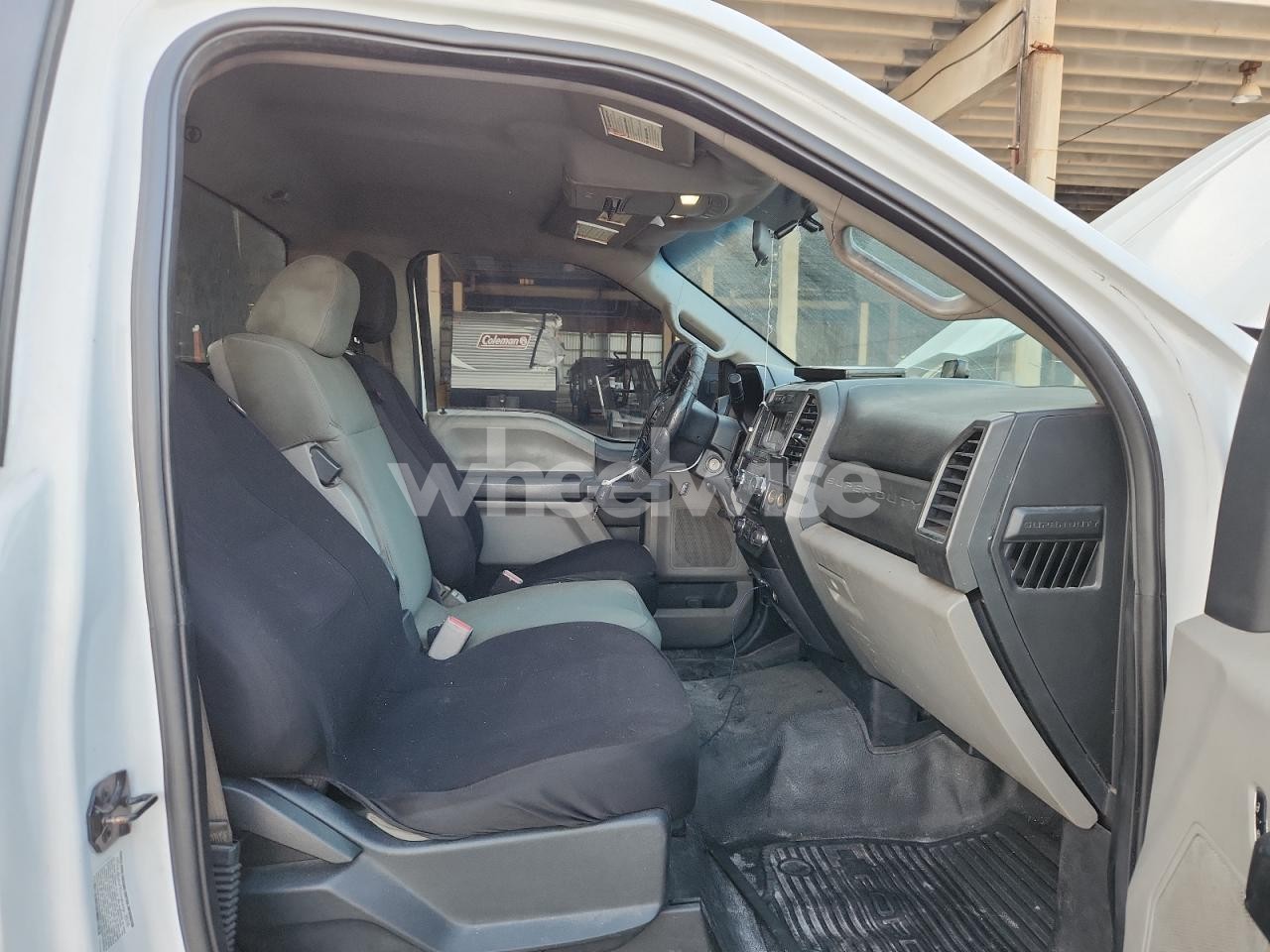 Photo 11 of 2017 FORD F550 ROLLBACK TRUCK (VIN 1FDUF5GT1HEC11795)