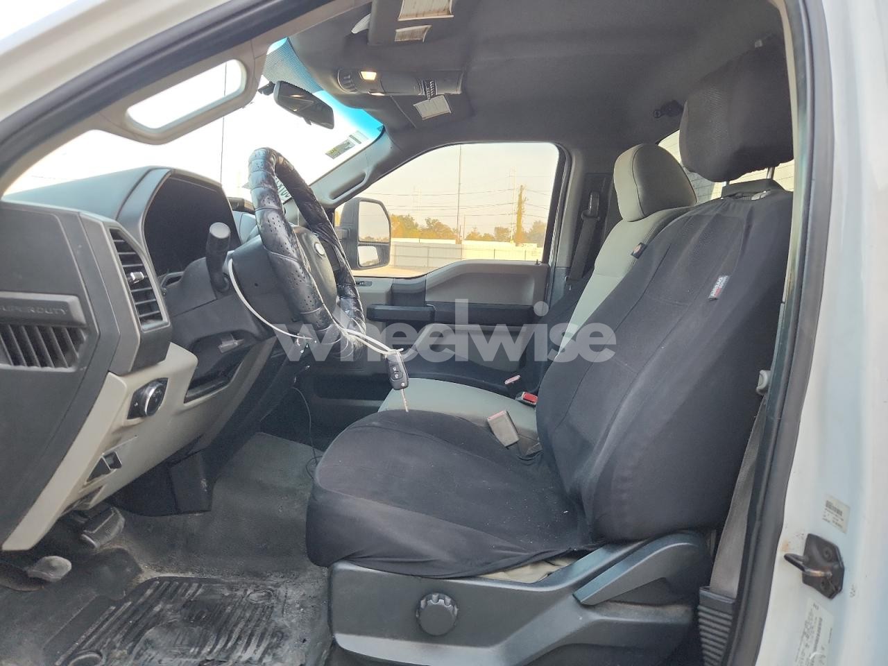 Photo 7 of 2017 FORD F550 ROLLBACK TRUCK (VIN 1FDUF5GT1HEC11795)