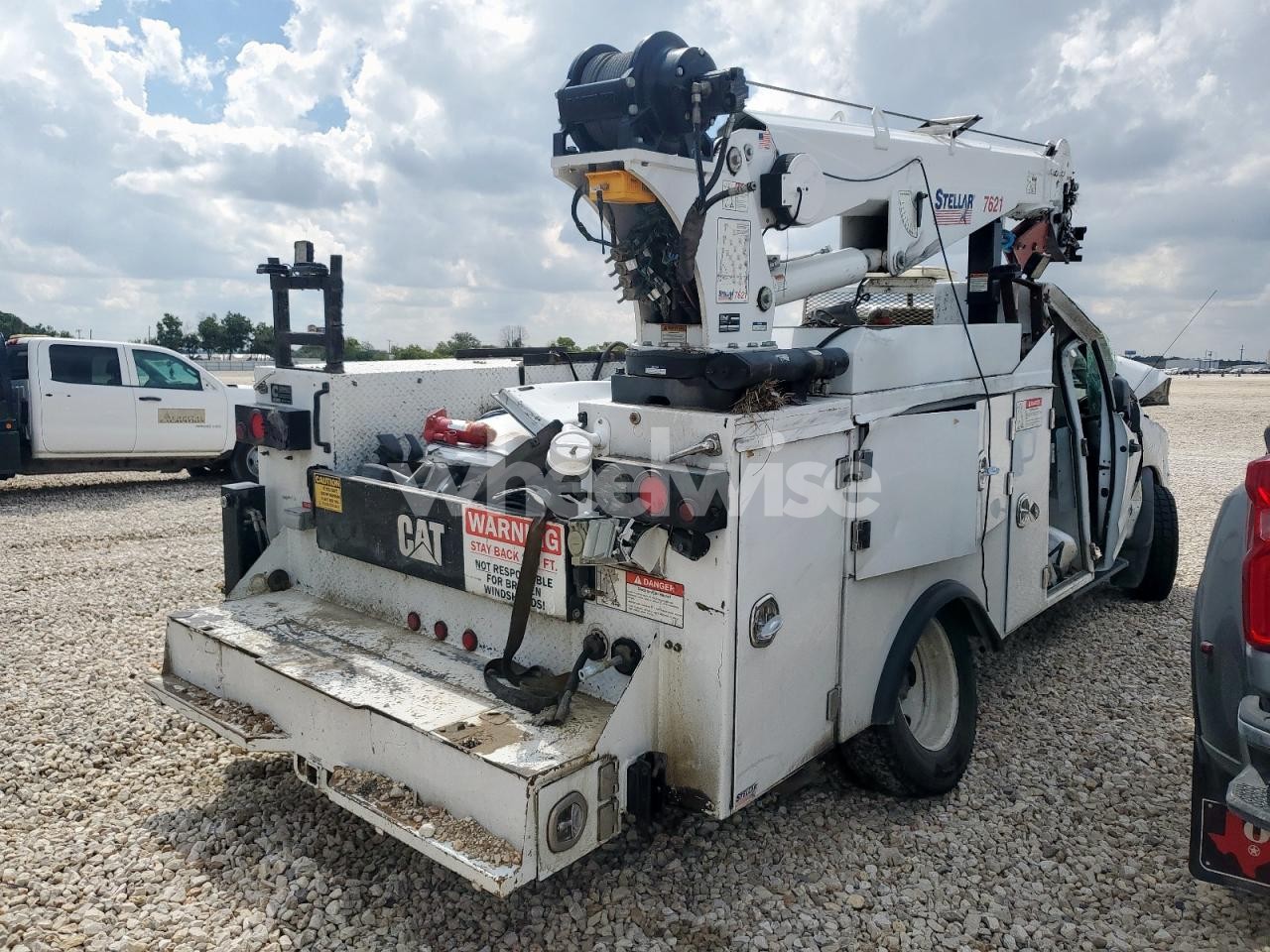 Photo 3 of 2020 FORD F550 SUPER DUTY (VIN 1FDUF5GT2LED89126)