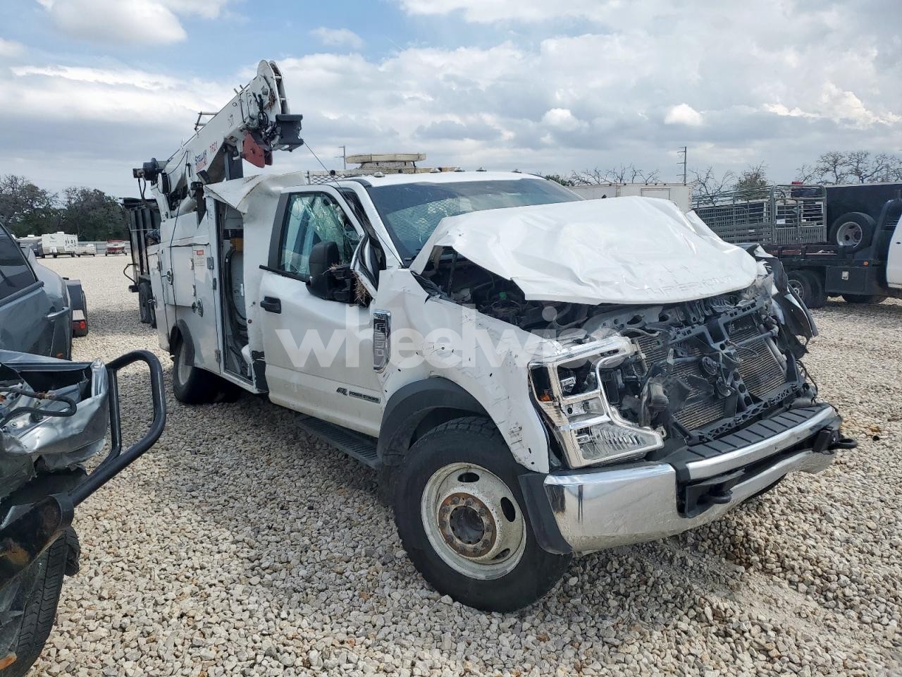 Photo 4 of 2020 FORD F550 SUPER DUTY (VIN 1FDUF5GT2LED89126)