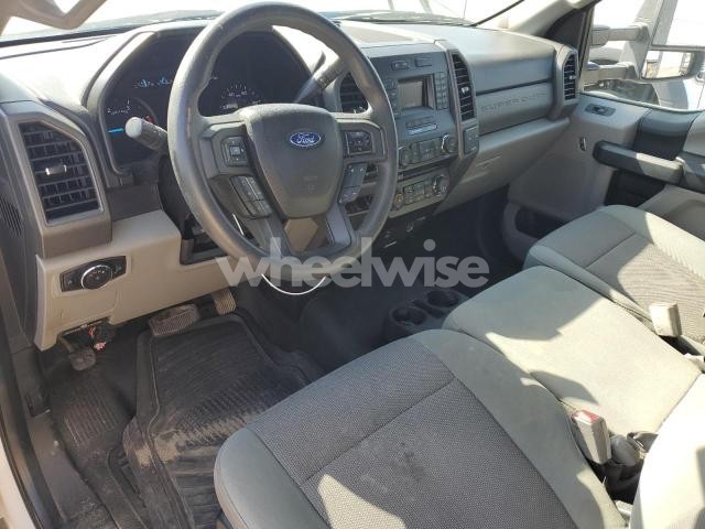 2018 FORD F550 SUPER DUTY (VIN 1FDUF5GT3JDA01016) main photo