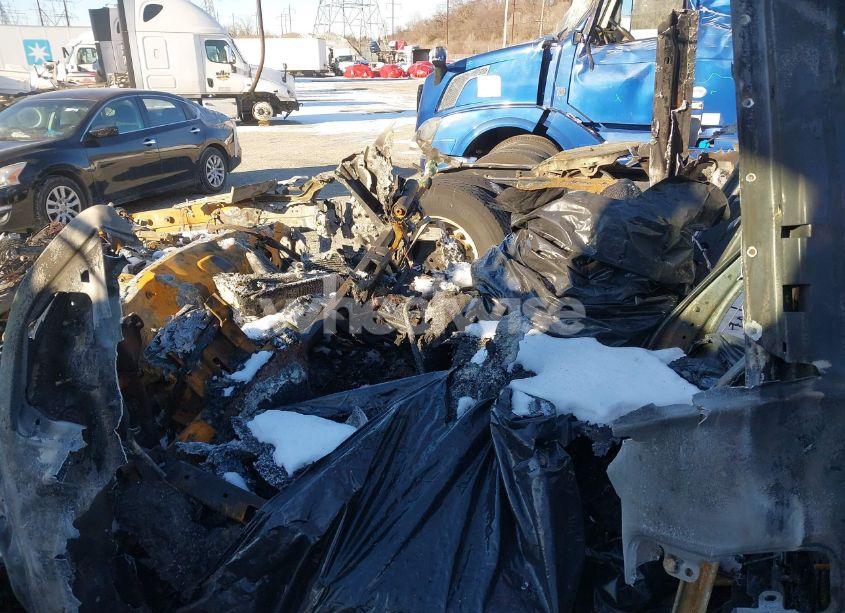 Photo 5 of 2018 Ford F-550 CHASSIS XL (VIN 1FDUF5GT6JDA03522)