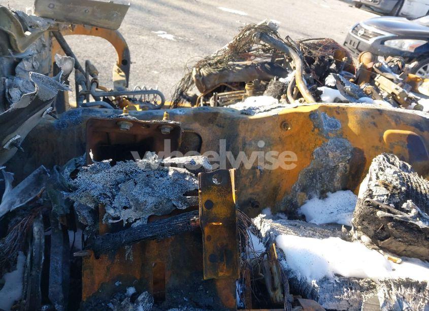 Photo 6 of 2018 Ford F-550 CHASSIS XL (VIN 1FDUF5GT6JDA03522)