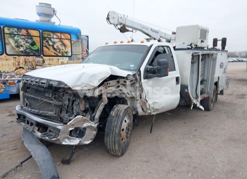 Photo 2 of 2011 Ford F-550 CHASSIS XL (VIN 1FDUF5GT9BEB90301)