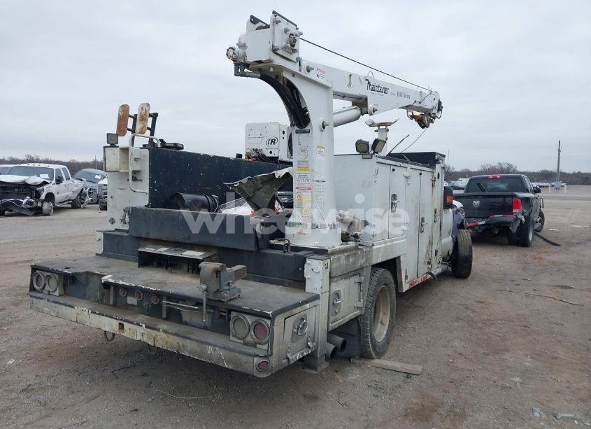 Photo 4 of 2011 Ford F-550 CHASSIS XL (VIN 1FDUF5GT9BEB90301)