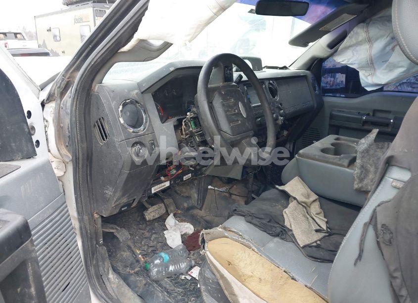 Photo 7 of 2011 Ford F-550 CHASSIS XL (VIN 1FDUF5GT9BEB90301)