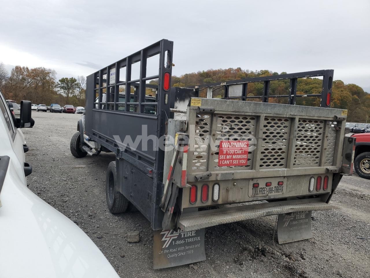 Photo 2 of 2023 FORD F550 SUPER DUTY (VIN 1FDUF5GT9PDA15866)