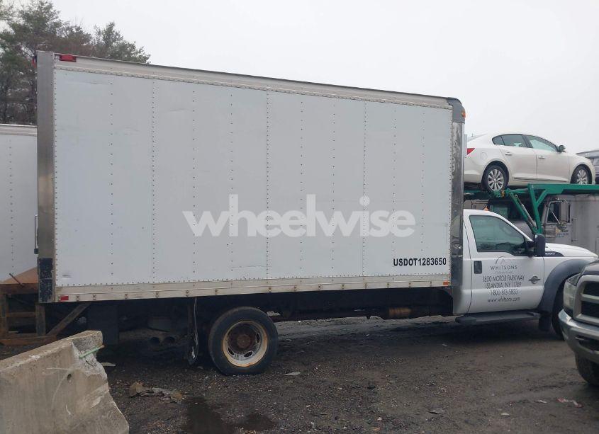 Photo 15 of 2011 Ford F-550 CHASSIS XL (VIN 1FDUF5GTXBEC23886)