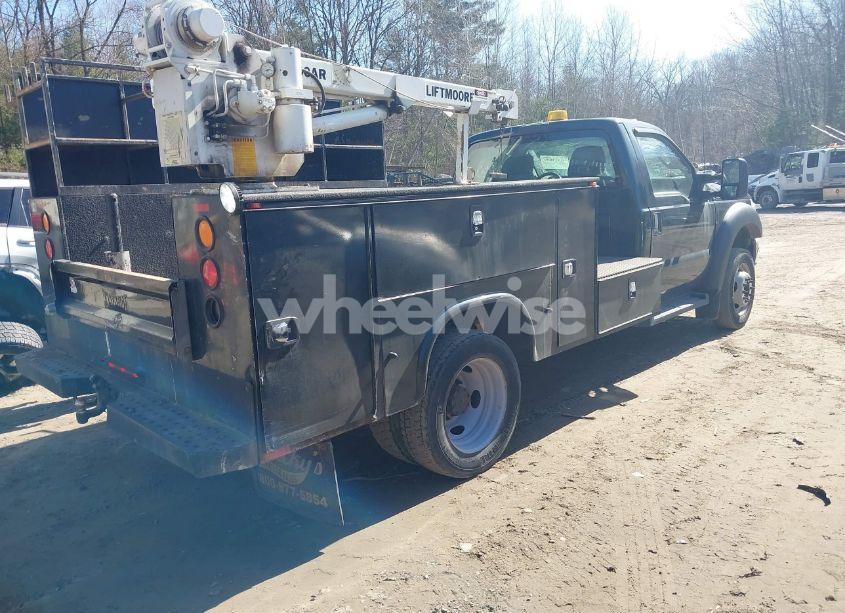 Photo 4 of 2015 Ford F-550 CHASSIS XL (VIN 1FDUF5GY0FEC03552)