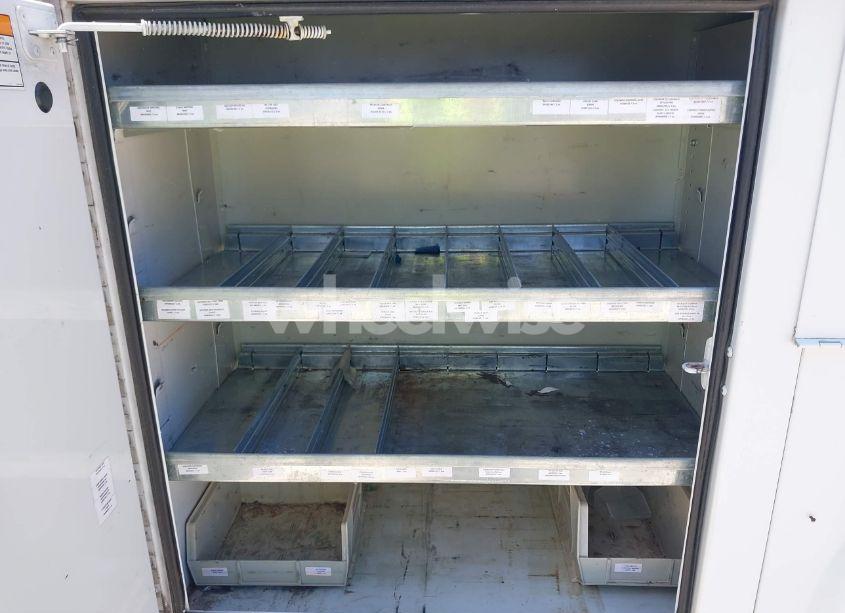 Photo 14 of 2015 Ford F-550 CHASSIS XL (VIN 1FDUF5GY3FEB98508)