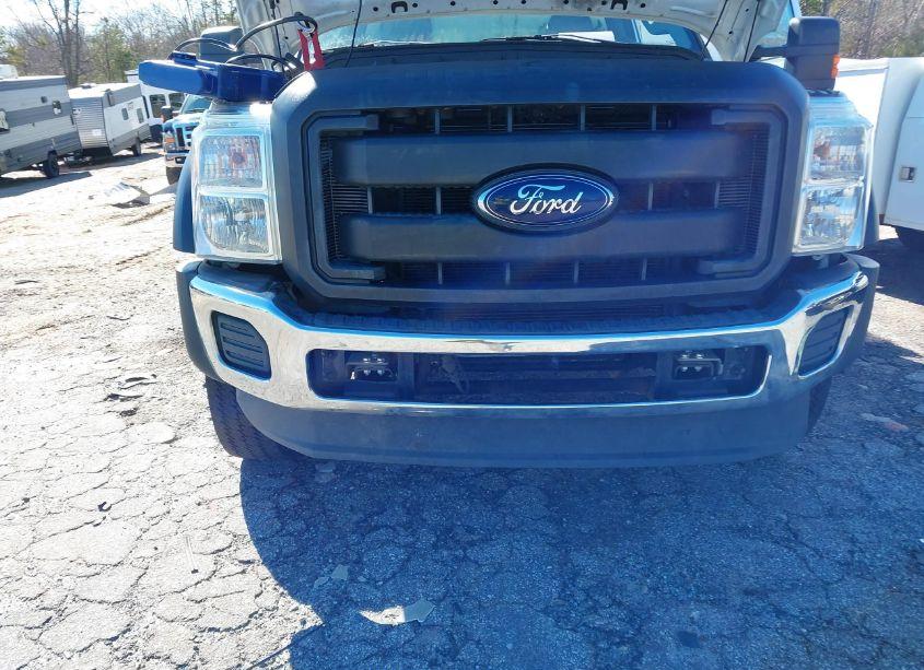 Photo 11 of 2016 Ford F-550 CHASSIS XL (VIN 1FDUF5GY6GEC07431)