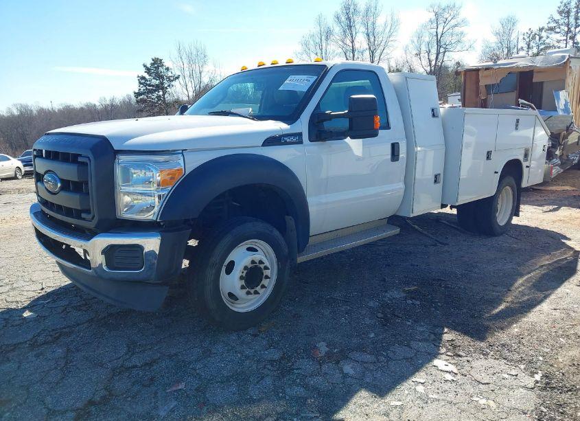 Photo 2 of 2016 Ford F-550 CHASSIS XL (VIN 1FDUF5GY6GEC07431)