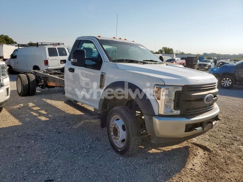 Photo 2 of 2018 FORD F550 SUPER DUTY N/A (VIN 1FDUF5GY9JEB43005)
