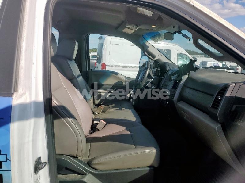 Photo 8 of 2018 FORD F550 SUPER DUTY N/A (VIN 1FDUF5GY9JEB43005)